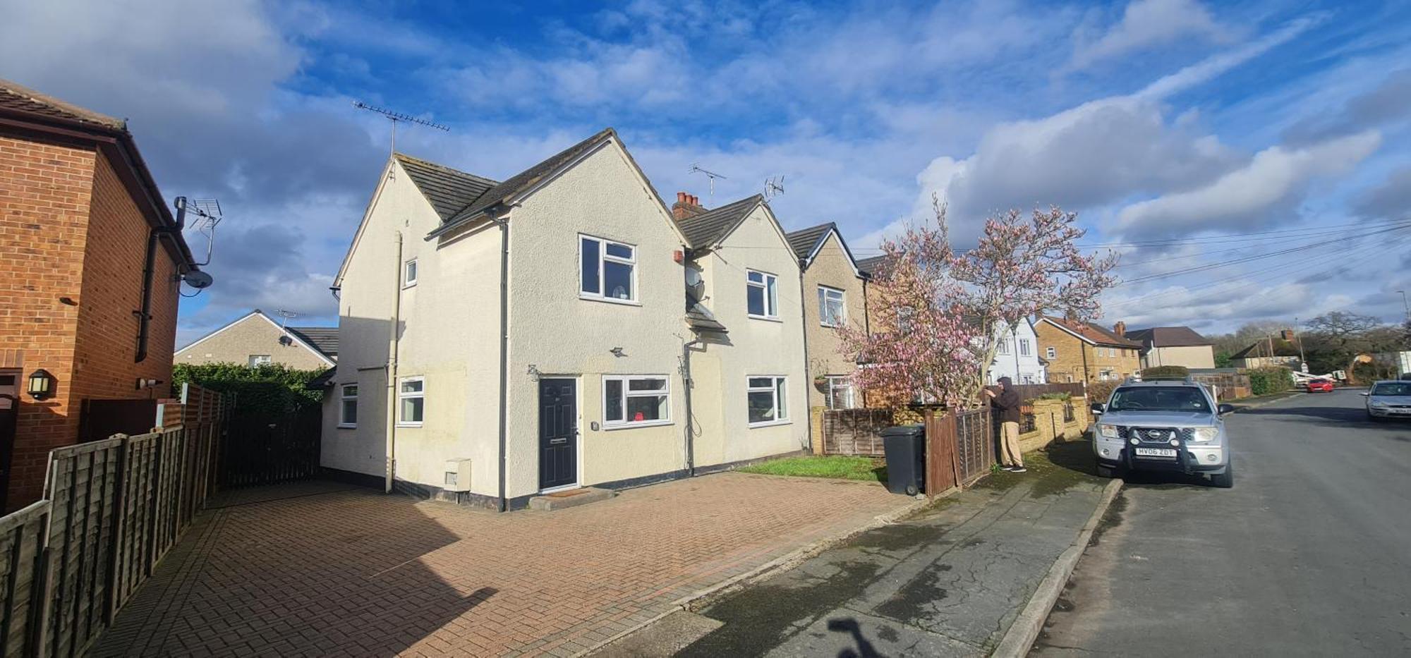 6 Bedroom Spacious Villa, Free Parking Byfleet Экстерьер фото